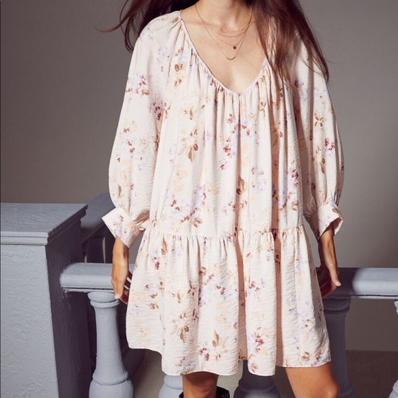 H&M Dresses & Skirts - 3/$20 H&M Floral Midi Dress